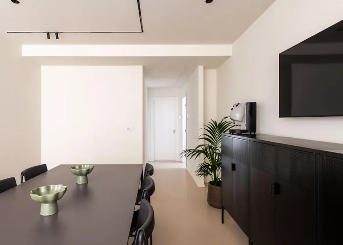 ゲストハウス Casa Marella 4*